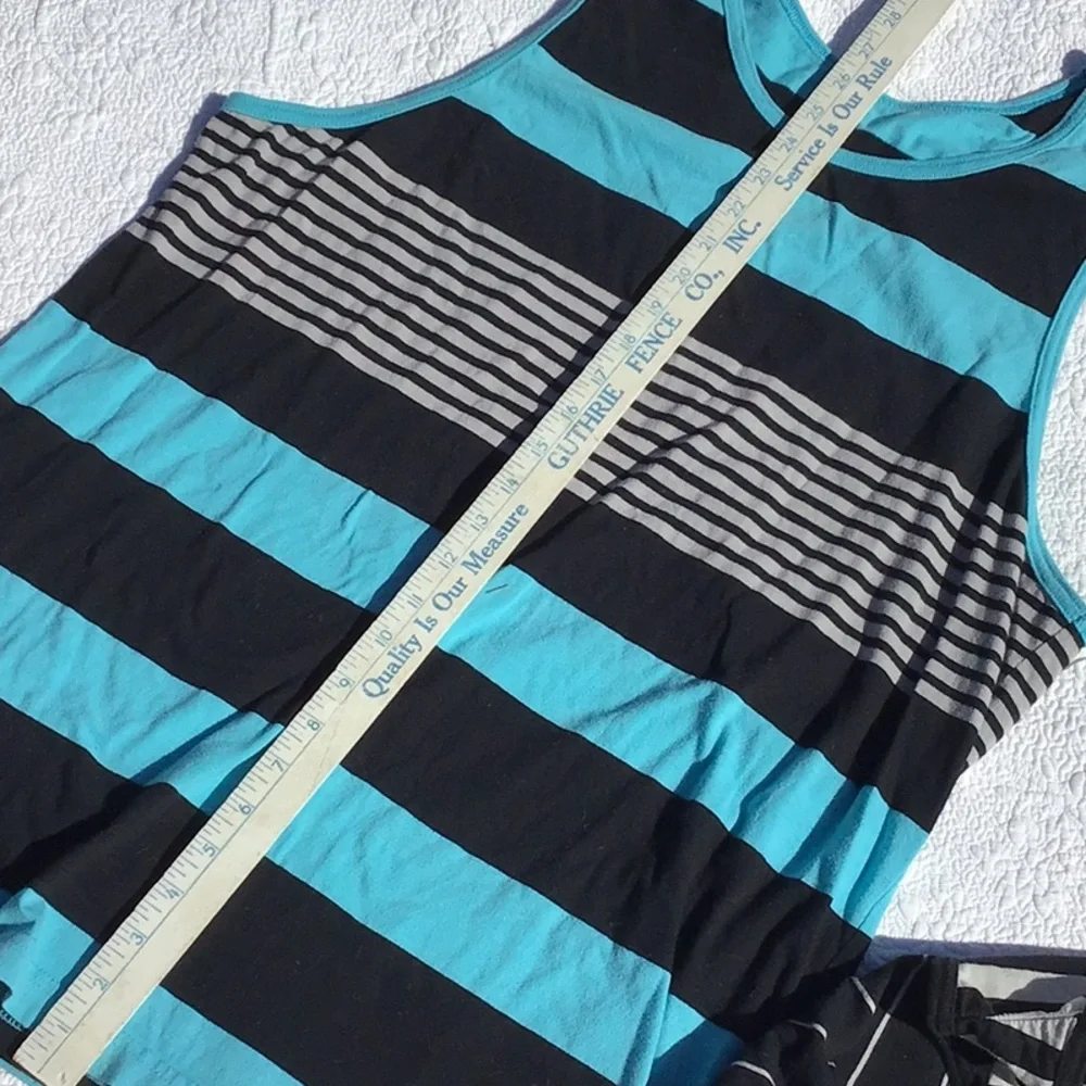 Zumiez Striped Men’s Tank Tops - Blue and Black 2 Pieces Bundle - Picture 8 of 8
